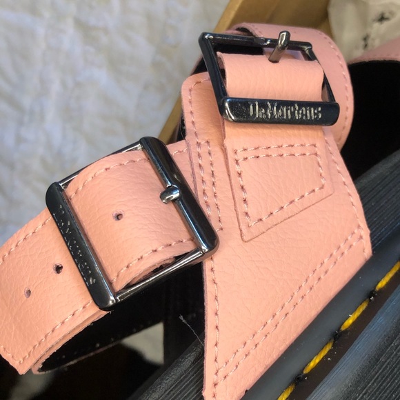 Hello Kitty doc martens - Picture 3 of 6